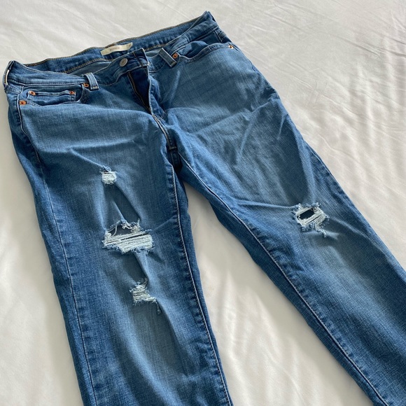 Levi Jeans | Size 29 - Picture 2 of 3